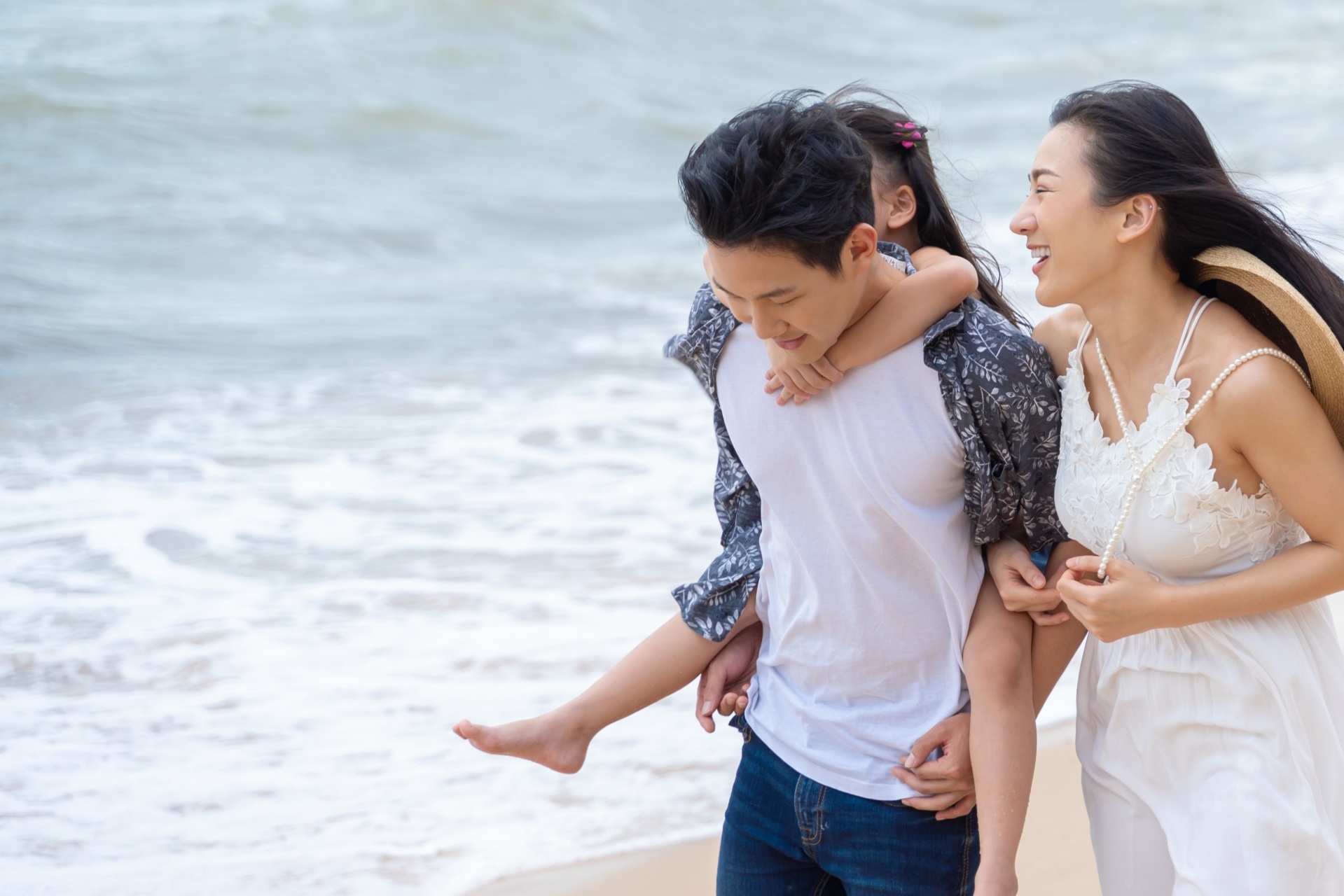 再婚を希望するなら良い出会いを提供します。何処より手厚いLumina結婚相談所で！